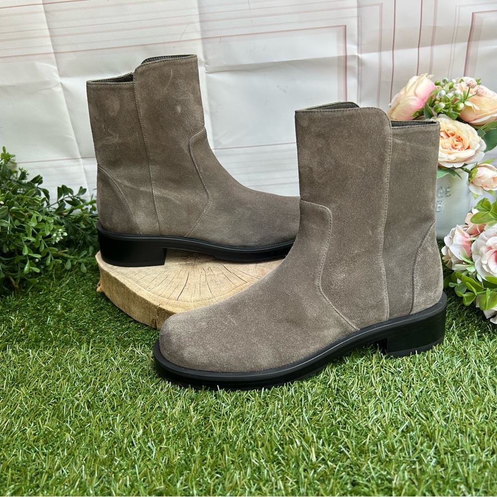 WEITZMAN
Panelled 40mm Suede Ankle Boots bold zip bootie in Charcoal Sz 6 
$636